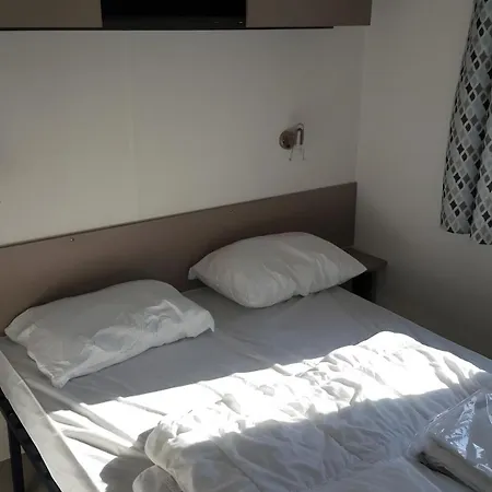 Mobile 477 Bois Dormant 圣让-德蒙